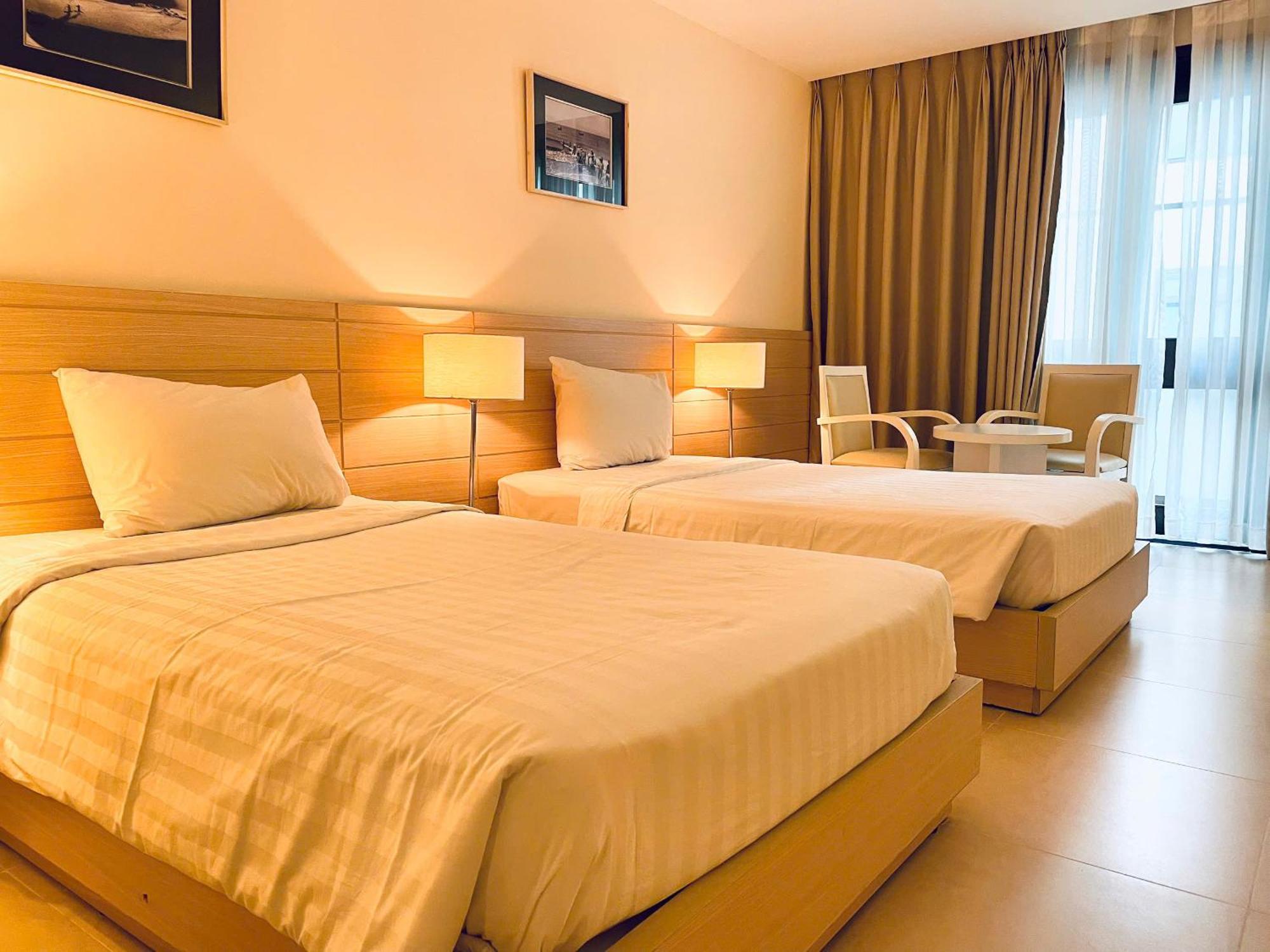 Nhi Phi Hotel Nha Trang Exterior foto